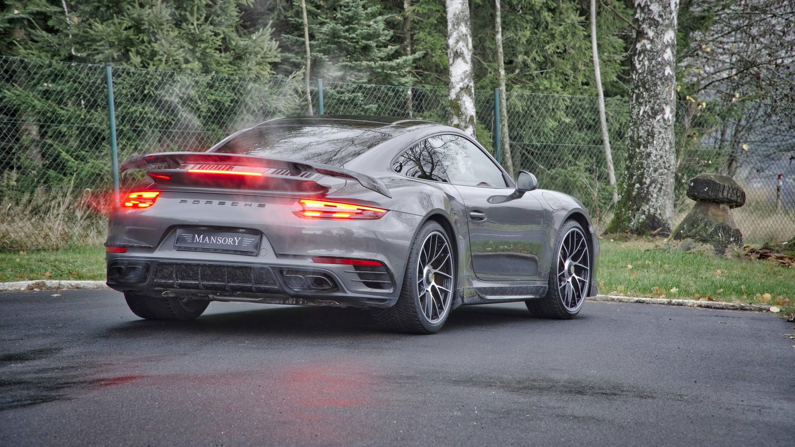 Shock As Mansory Produces Subtle-Ish Porsche 911 Turbo S Carbon Kit