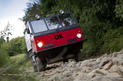 The World's First Flat-Pack Truck Can Hold Nearly Two Tonnes