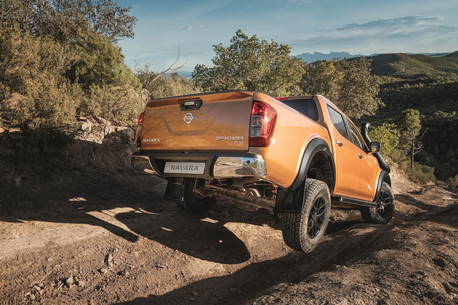 The Arctic Trucks AT32 Is A Nissan Navara We Can Definitely Love