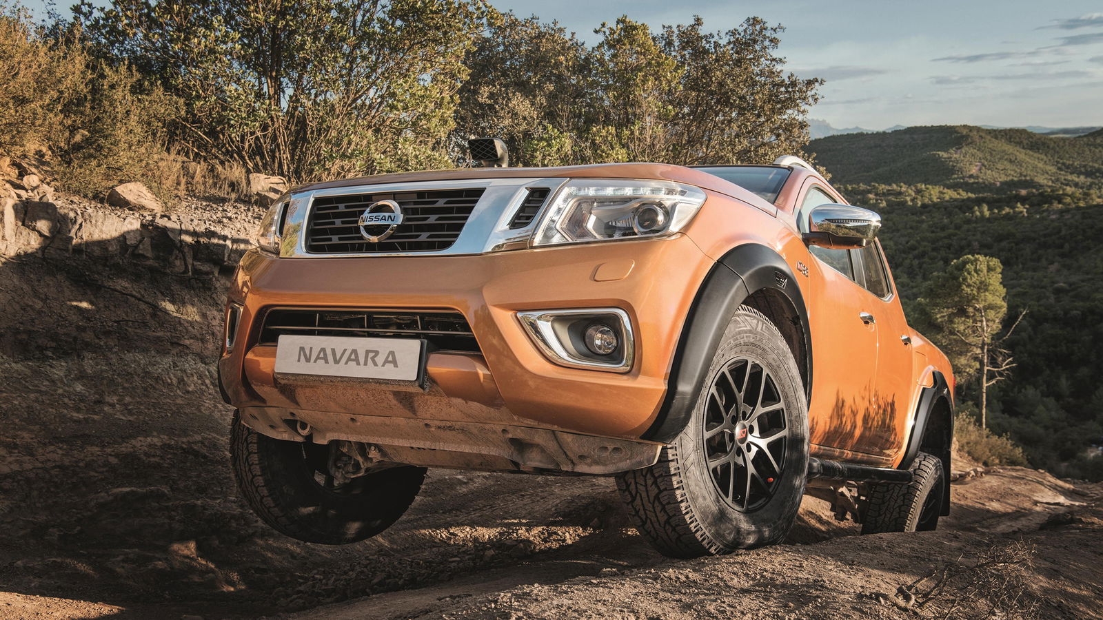 The Arctic Trucks AT32 Is A Nissan Navara We Can Definitely Love