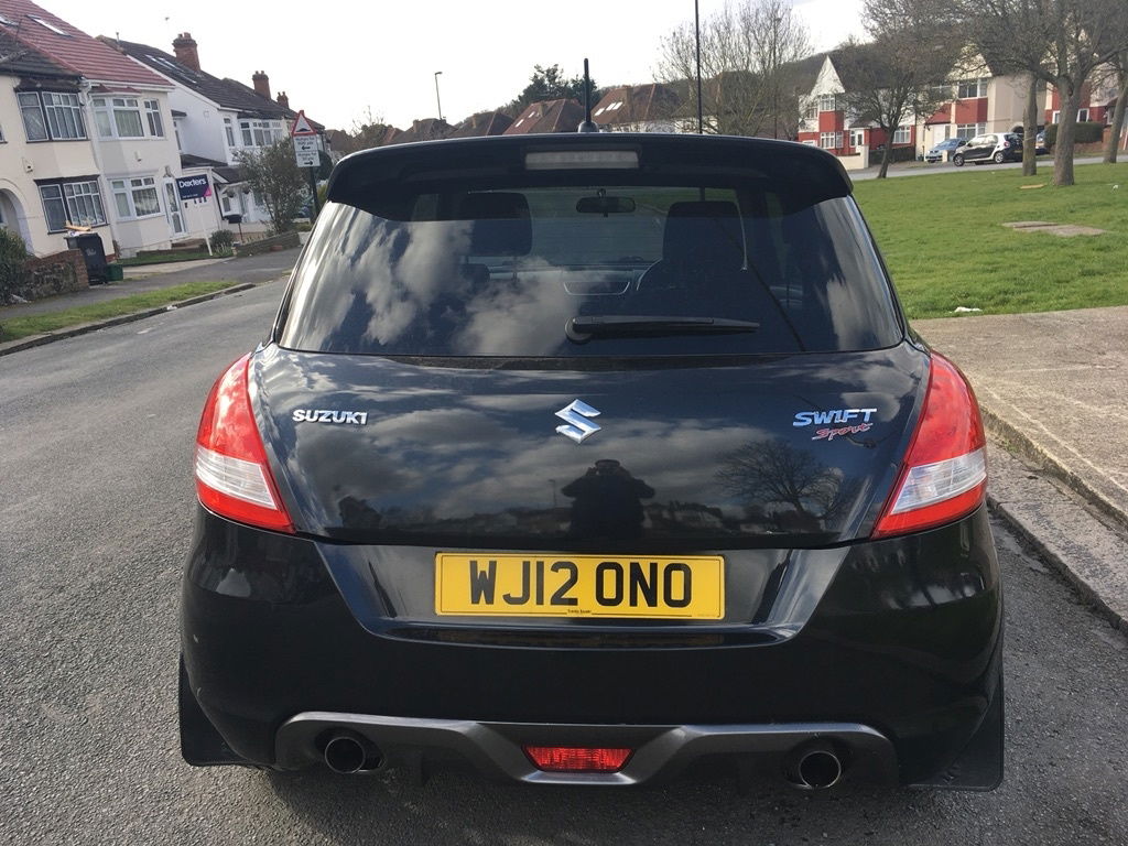 The Old Suzuki Swift Sport Is Now A £4750 Big-Fun Bargain