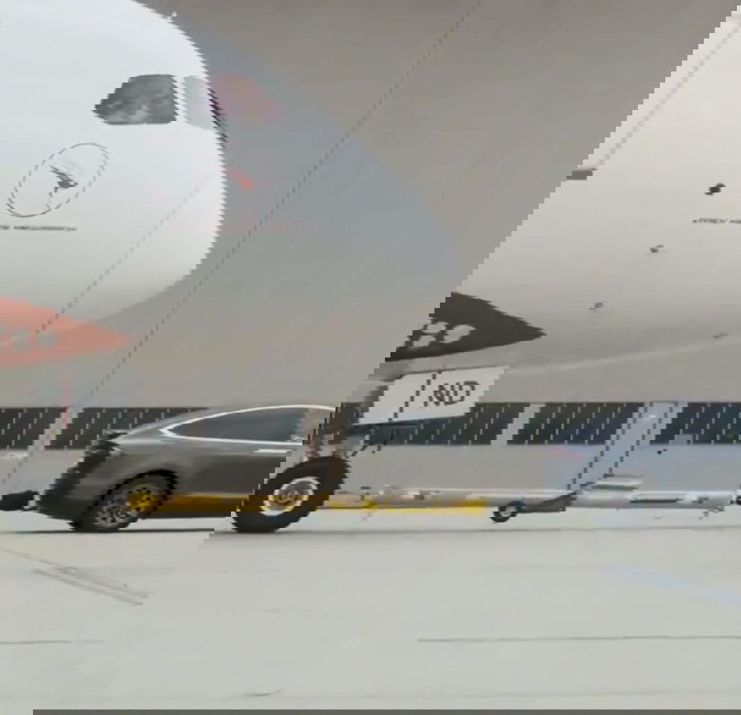This Tesla Model X Pulling A Plane Is Absolutely Not A Distraction