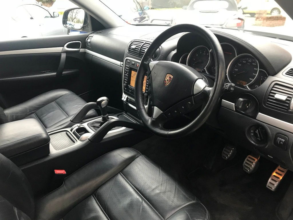 This £6000 Manual Porsche Cayenne S Is V8 Gangster Chic On A Budget