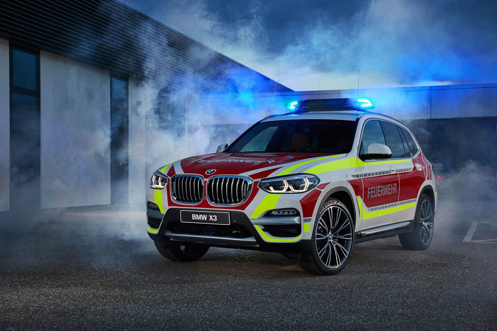 A Mini JCW Hatchback Is The Coolest And Worst Police Car Ever