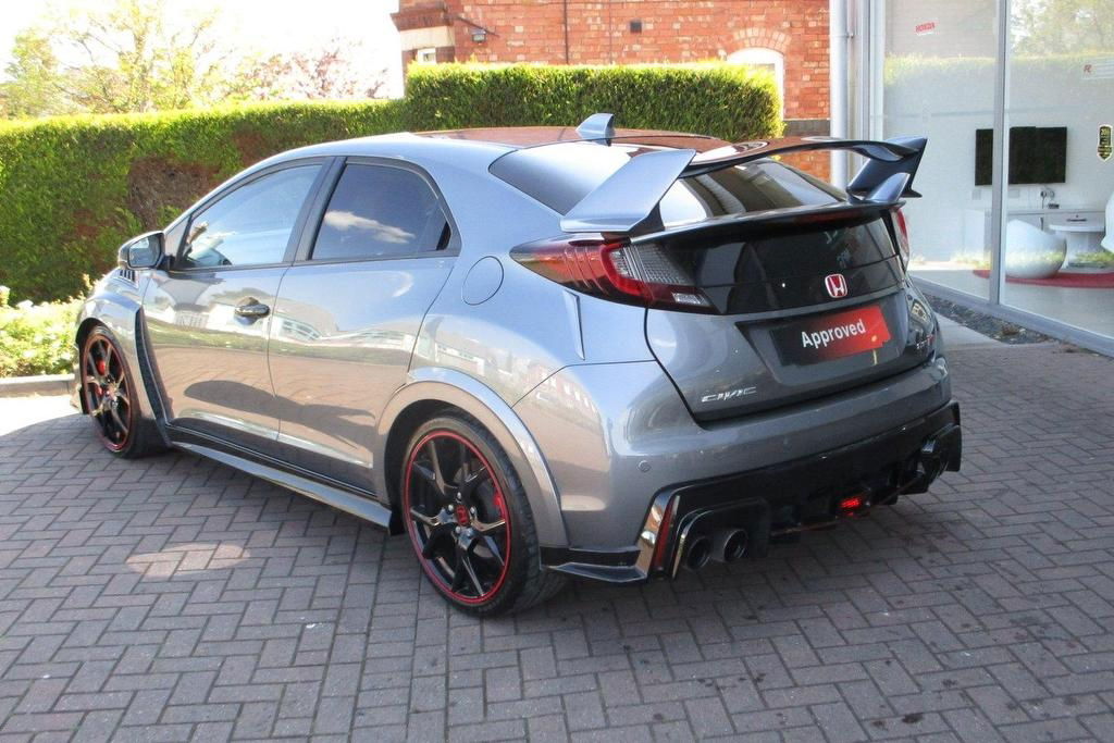 The First Sub-£20k FK2 Honda Civic Type Rs Have Arrived