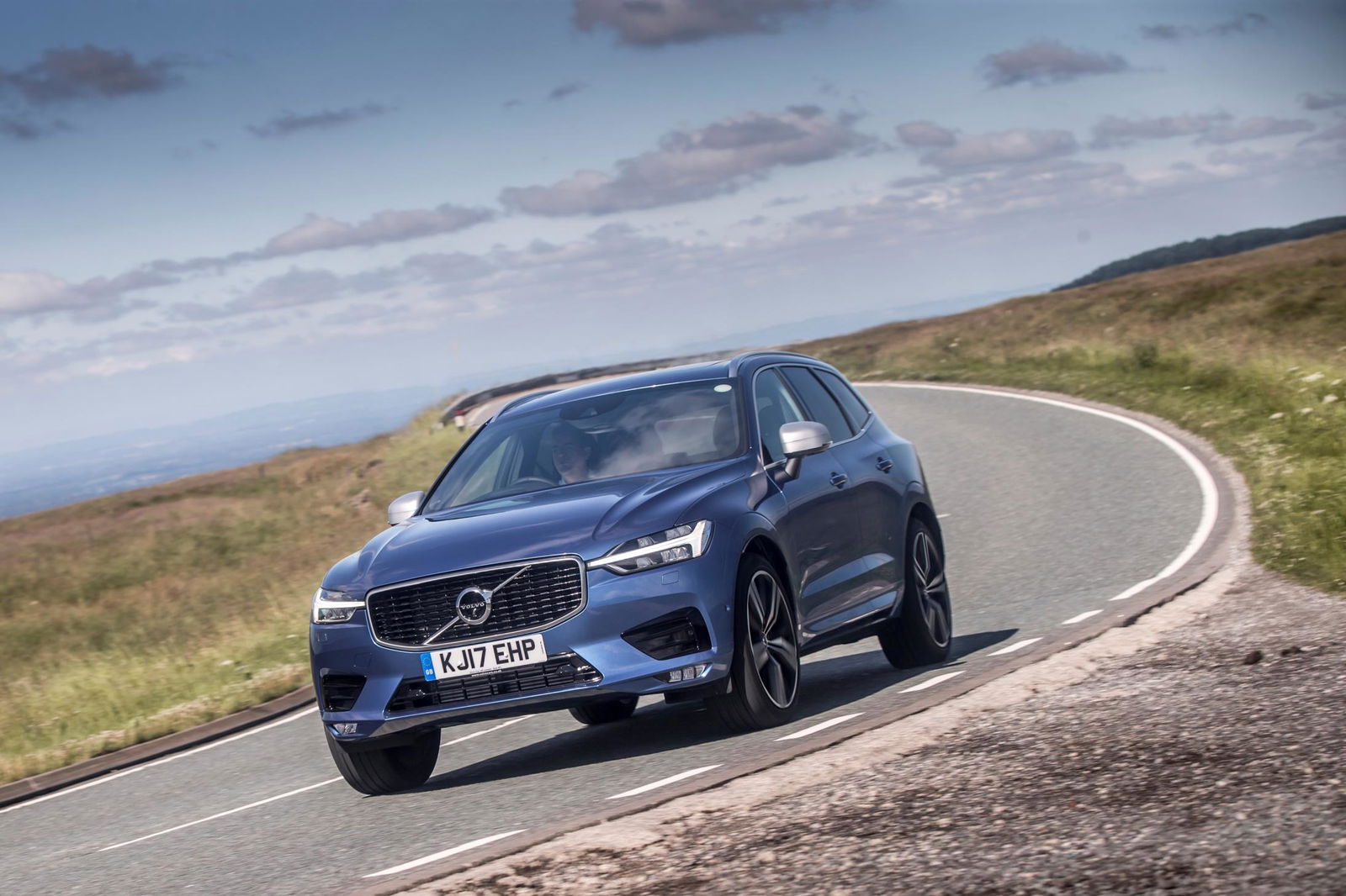 Let's compromise and call it an XC75