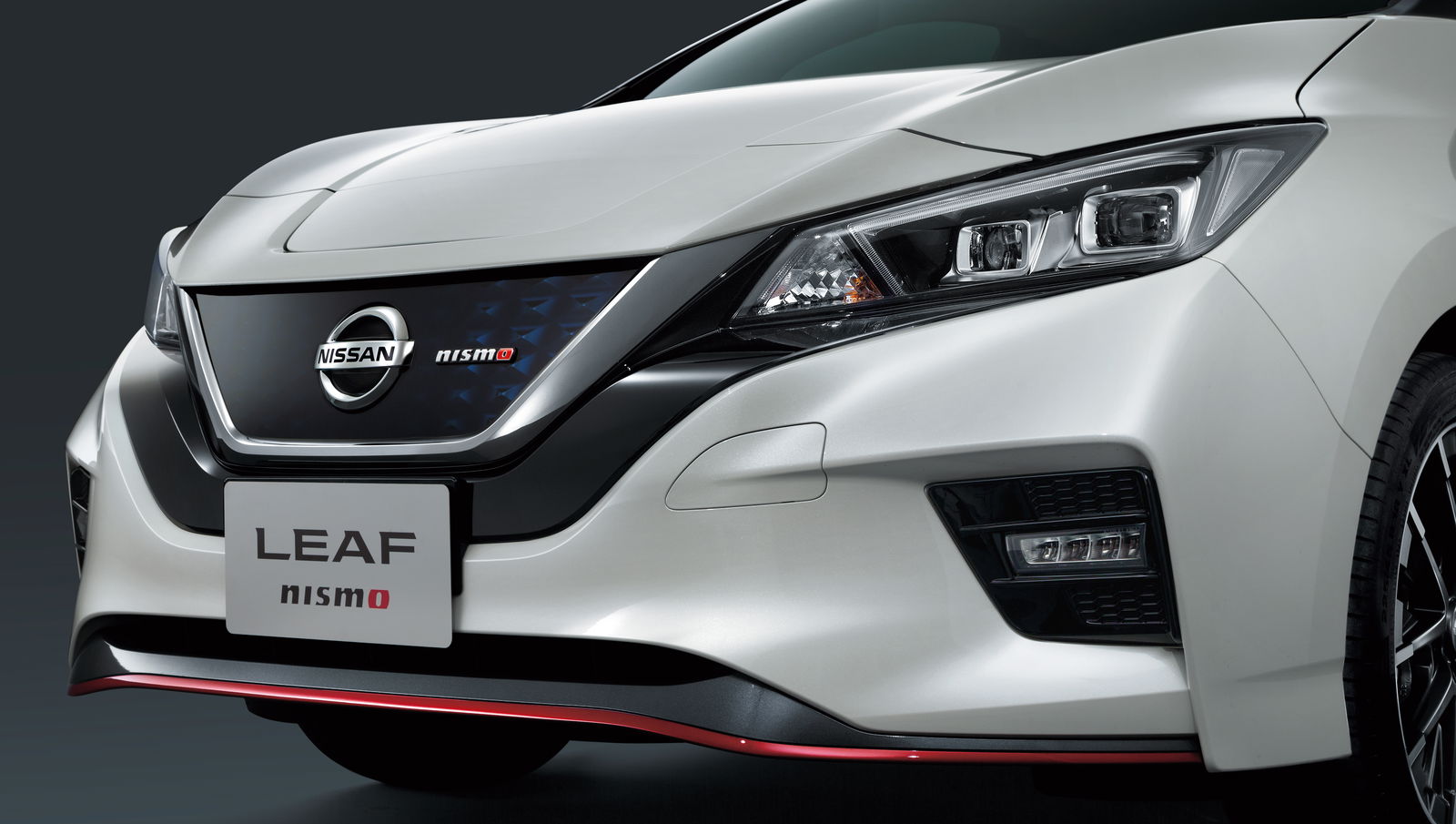Nissan Has Launched A Warmed-Up Leaf Nismo
