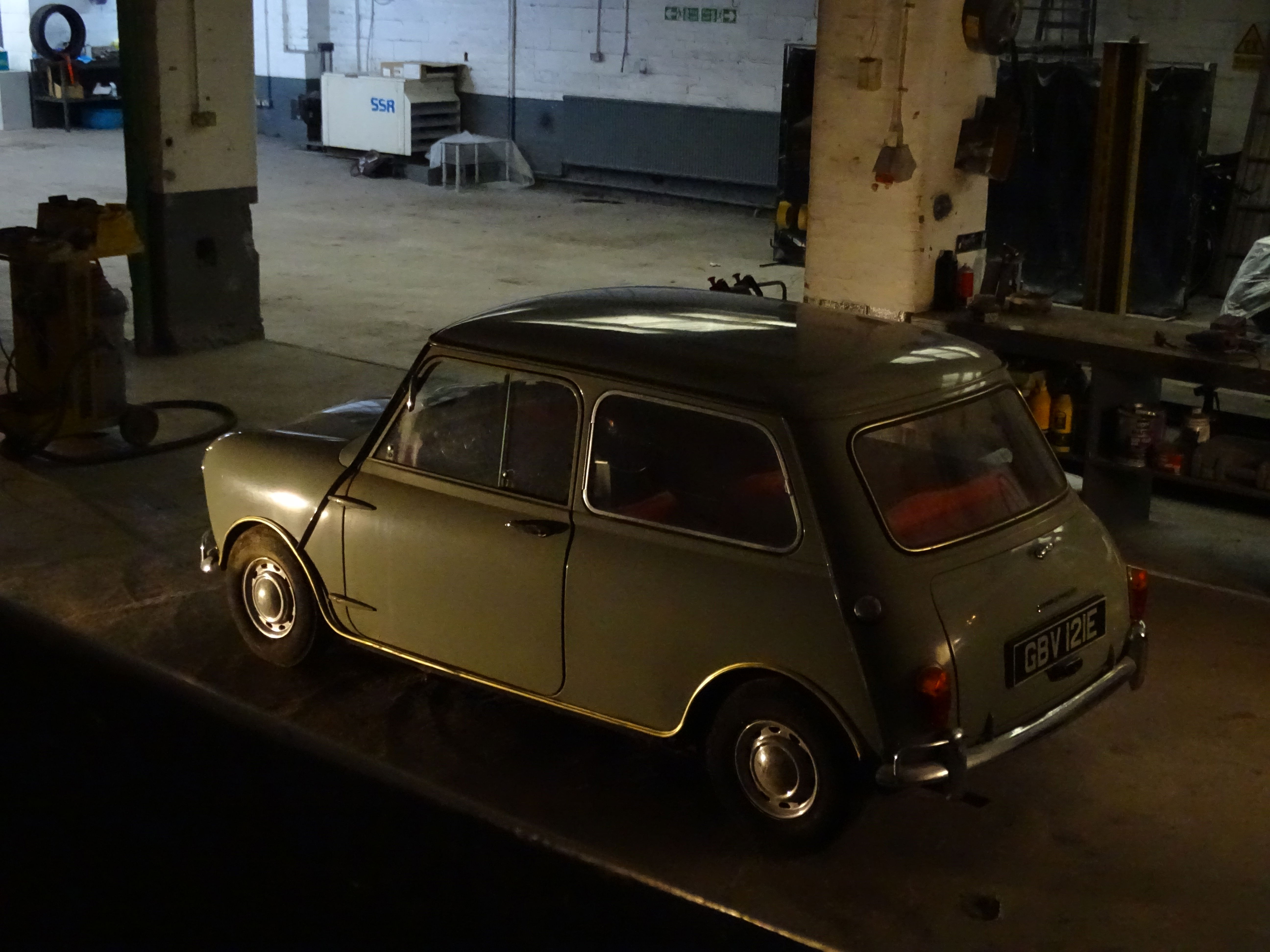 Even Rust-Bitten Classic Minis Are Now Selling For Over £15,000