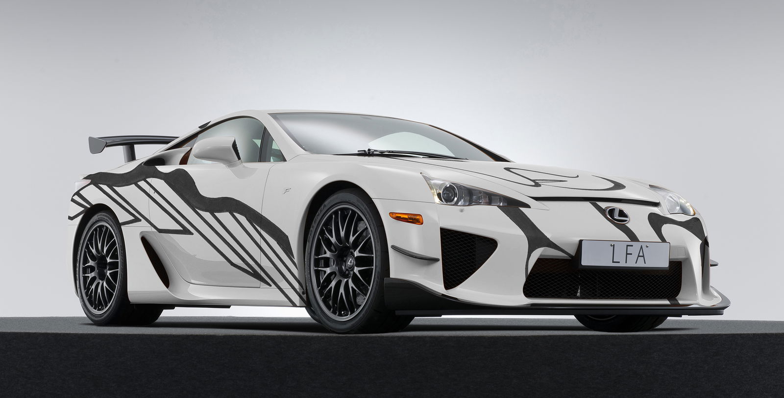 Feast Your Eyeballs On This Stunning New Lexus LFA ‘Art Car’