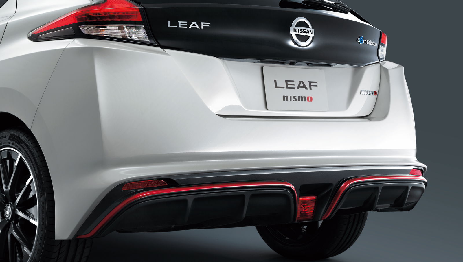Nissan Has Launched A Warmed-Up Leaf Nismo