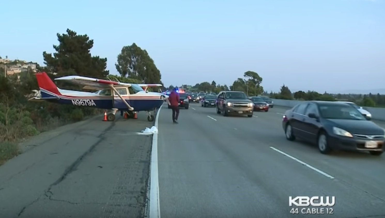 Here's The Moment A Plane Landed On A Busy Freeway