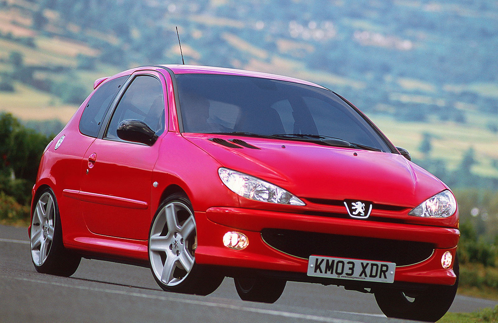 5 Old Euro Heroes You Can Still Afford – And 5 You Can’t