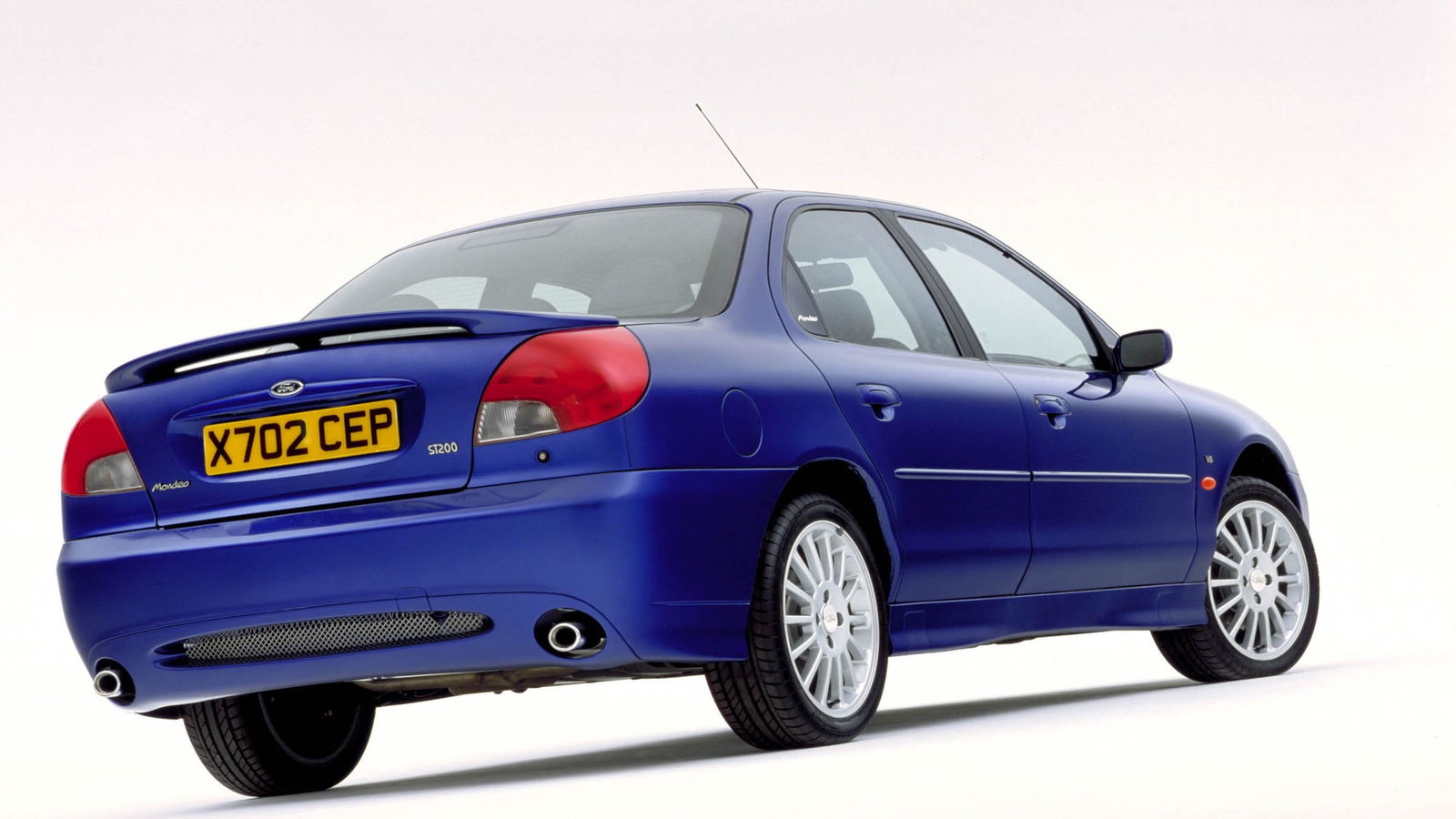 That Time Ford Built An 'Eco' Mondeo ST With A Supercharged LPG V6