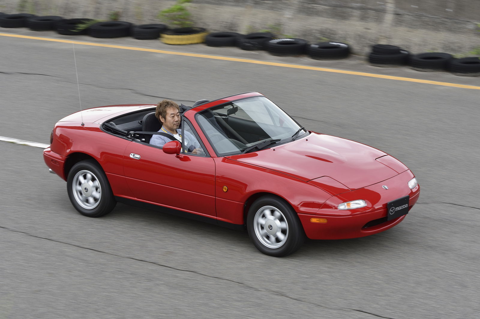 Mazda Is Now Producing 'As-New' Restored MX-5s