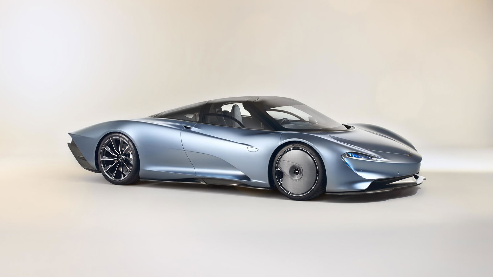The 250mph, 1036bhp Hybrid McLaren Speedtail Has Landed
