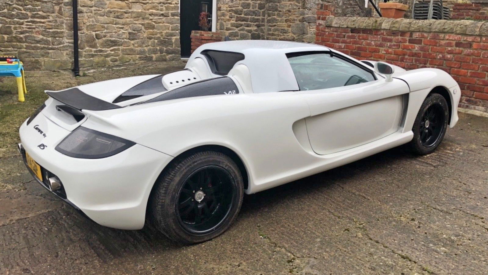 Bathe In The Horror Of This Replica Porsche Carrera GT