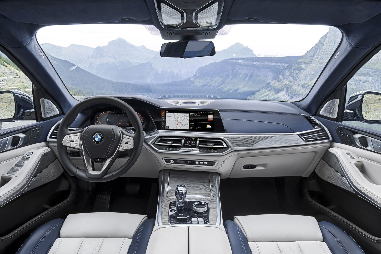 The China-Centric BMW X7 Doesn't Care What The West Thinks