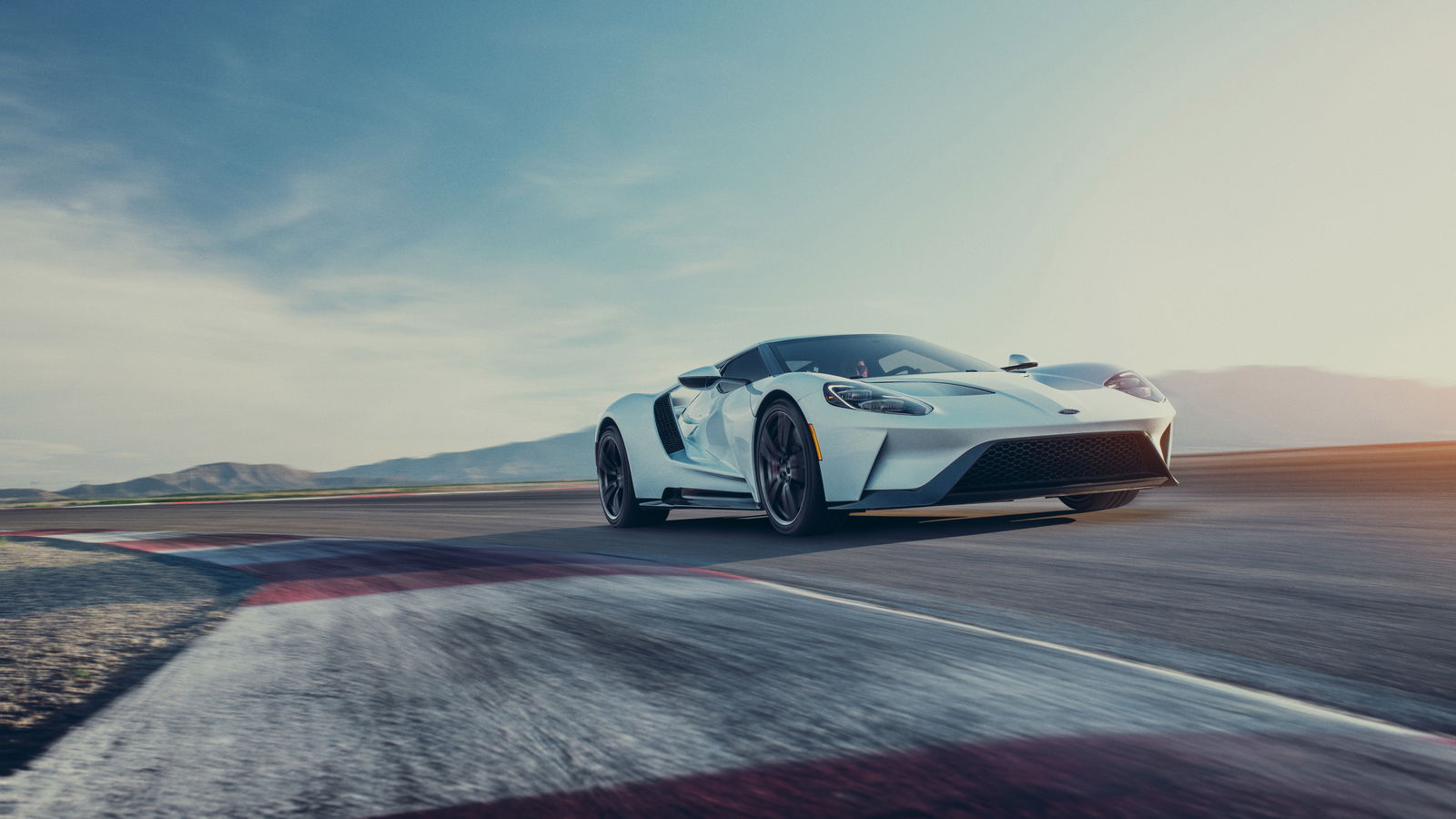 Ford Is Making Another 350 GT Supercars To Satisfy Incredible Demand