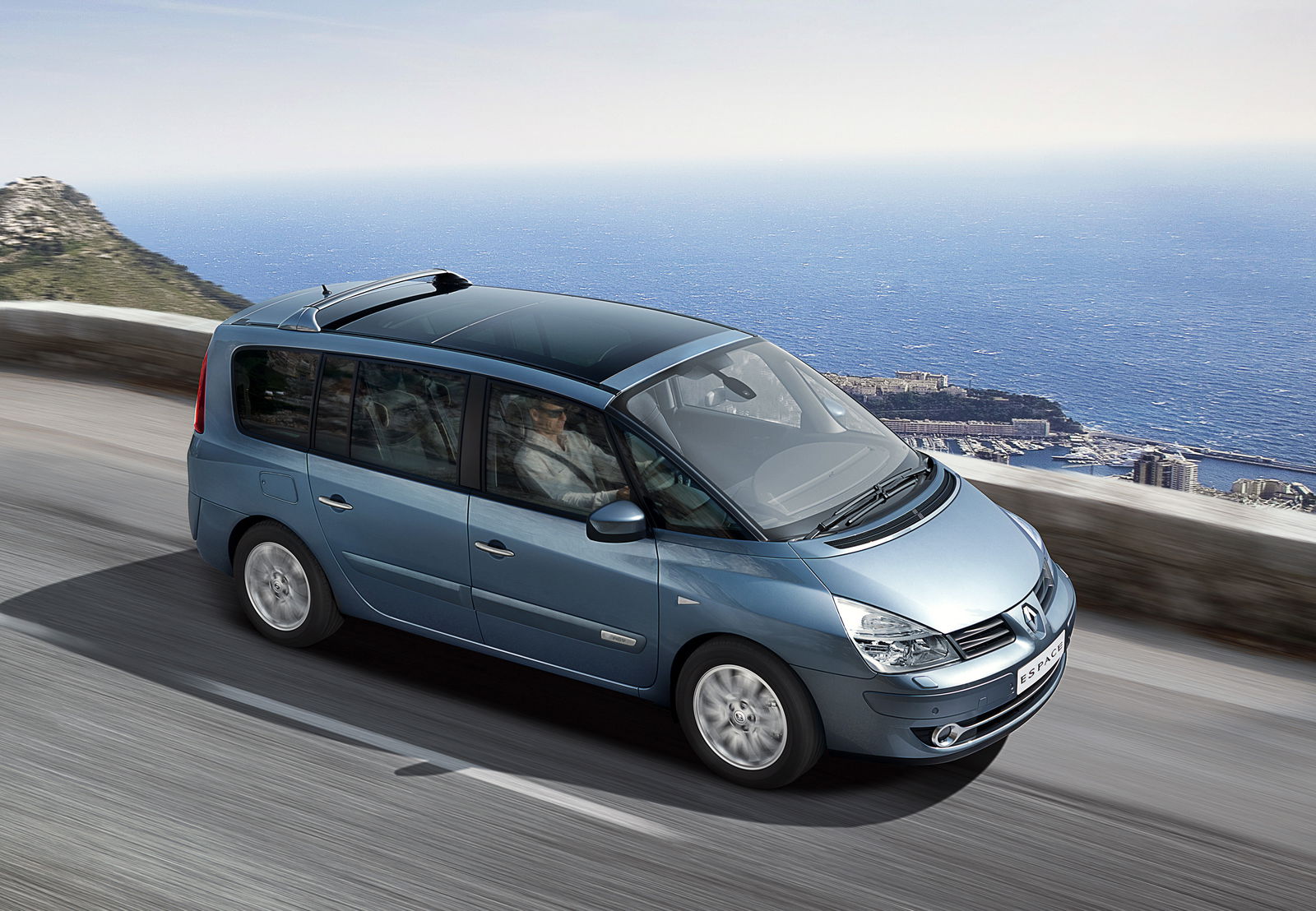 A Renault Espace with a Nissan 350Z V6? You'd better believe it