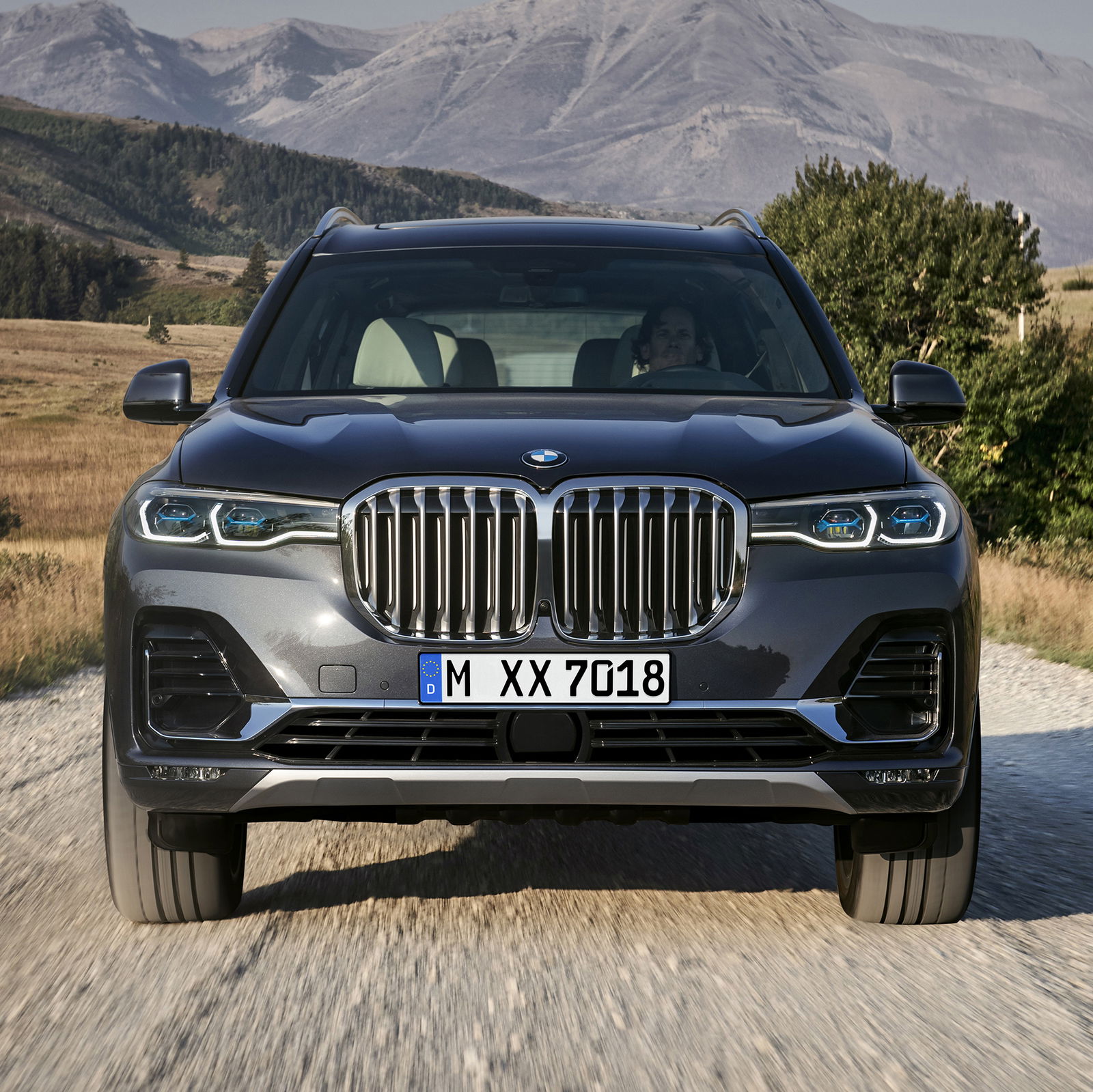 The China-Centric BMW X7 Doesn't Care What The West Thinks
