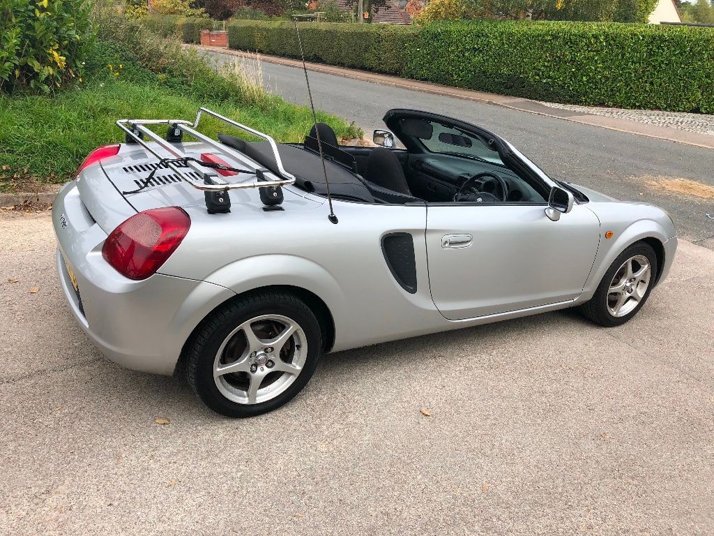 Embrace Mid-Engined Handling Kicks With A £999 Toyota MR2