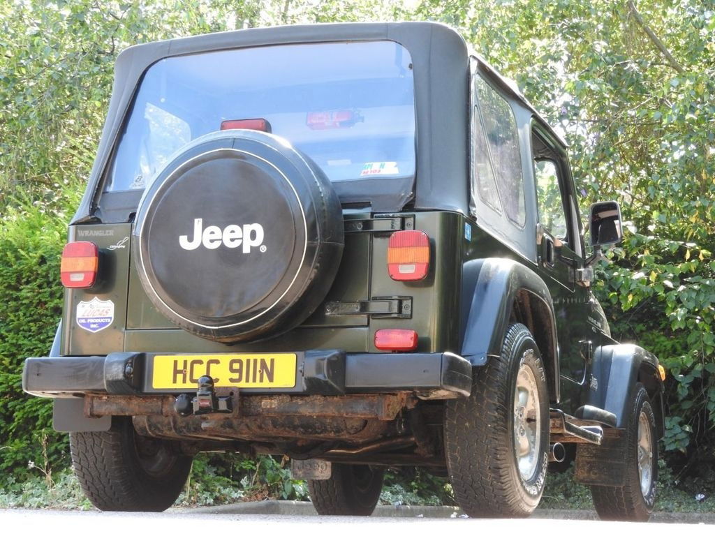 A £4500 Jeep Wrangler Will Take You Anywhere If Rust Doesn’t Kill It First