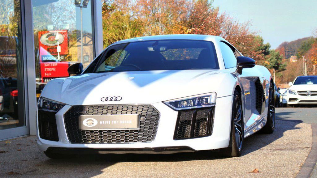 An Early MkII Audi R8 Is Like A Huracan But With £55,000 Change