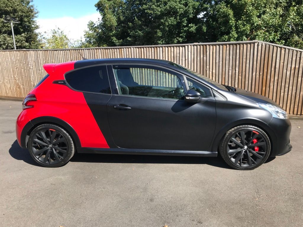 The Sub-£7000 Peugeot 208 GTI Is The Affordable Hot Hatch You Didn't Consider