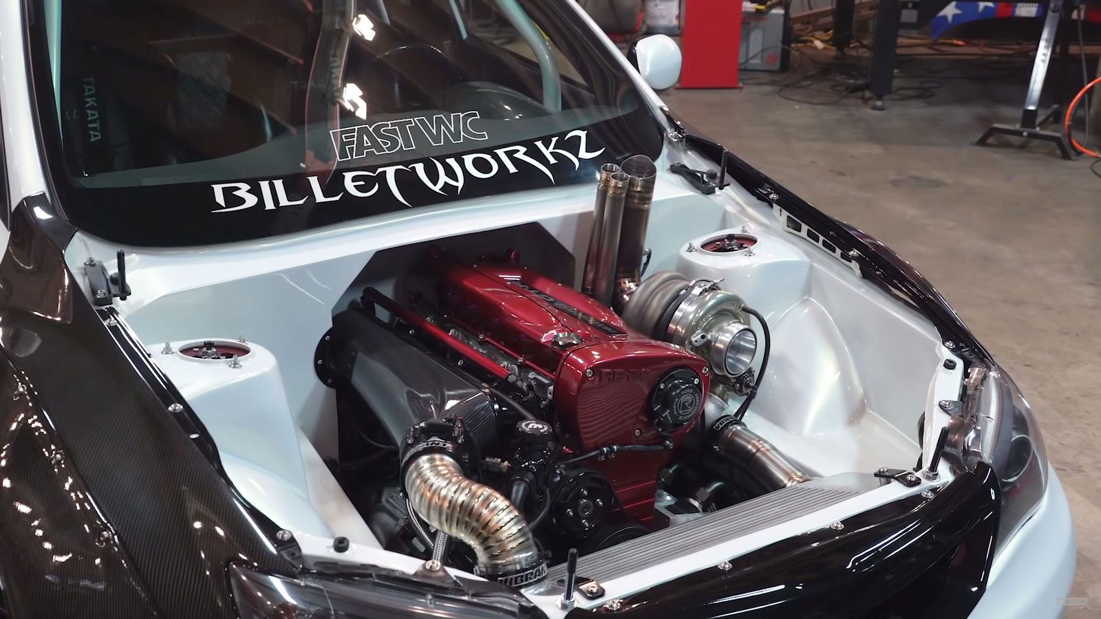 This 700bhp Subaru WRX Has A 9000rpm Skyline GT-R Drivetrain