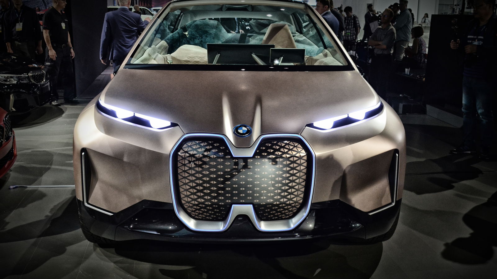 BMW’s Production ‘Vision iNext’ Will Arrive By 2020