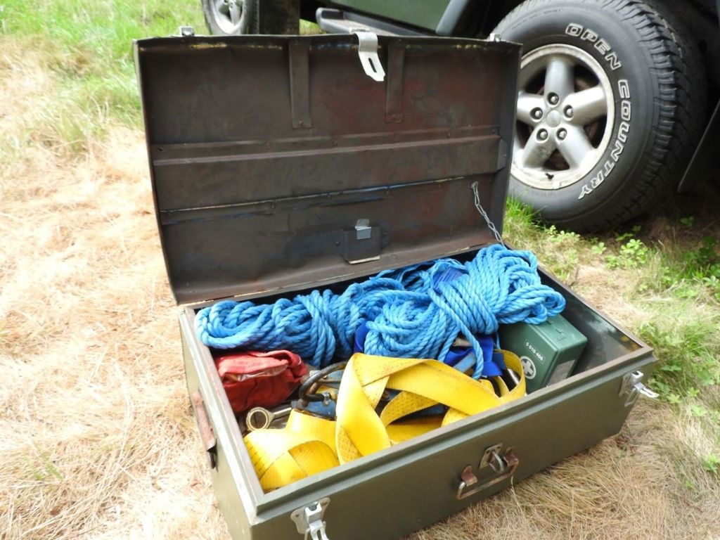 A £4500 Jeep Wrangler Will Take You Anywhere If Rust Doesn’t Kill It First