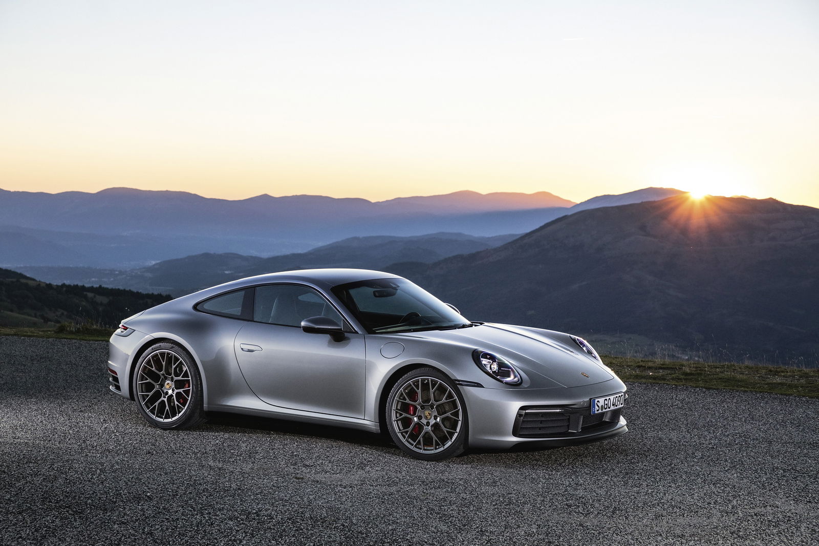 25 Car Pics That Are Amazing Wallpaper Material