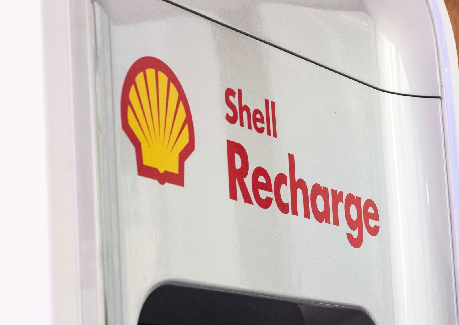 Why Is Shell Sponsoring A Formula E Team?
