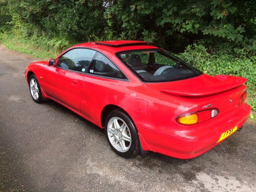 Enjoy Japanese Underdog Charm With This £1900 Mazda MX-6