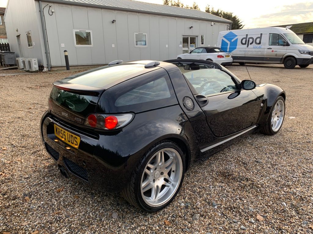 A Smart Roadster Is The £3675 Way To RWD Brabus Thrills