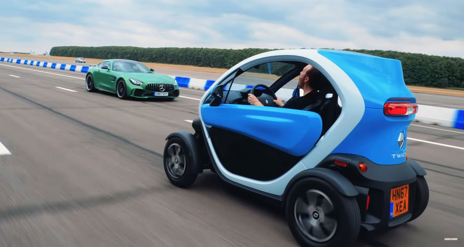 Can A Mercedes-AMG GT R Out-Drag A Renault Twizy… In Reverse?