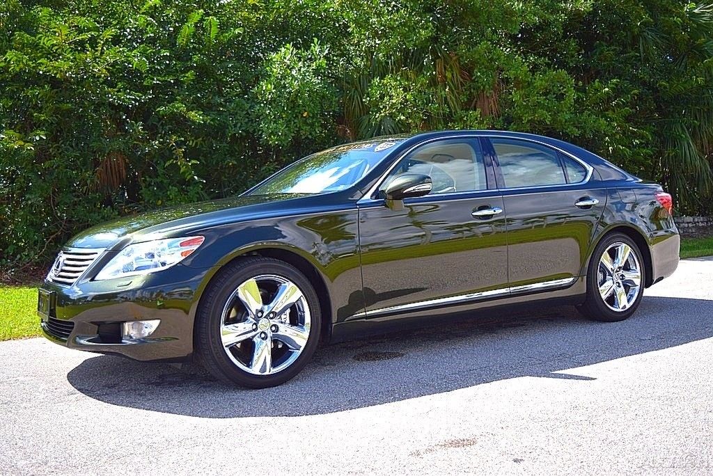 Here’s A 5-Car Fleet That's Cheaper Than A Bugatti Veyron Interior