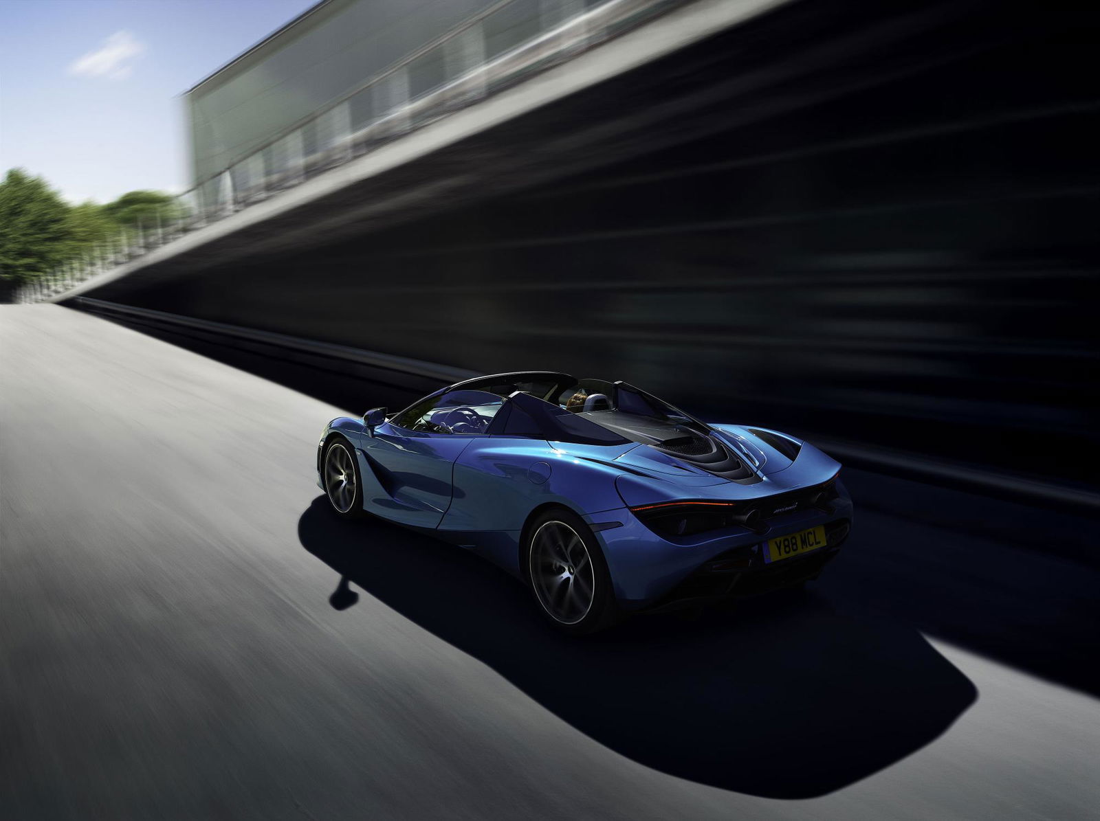 6 Things You Need To Know About The McLaren 720S Spider