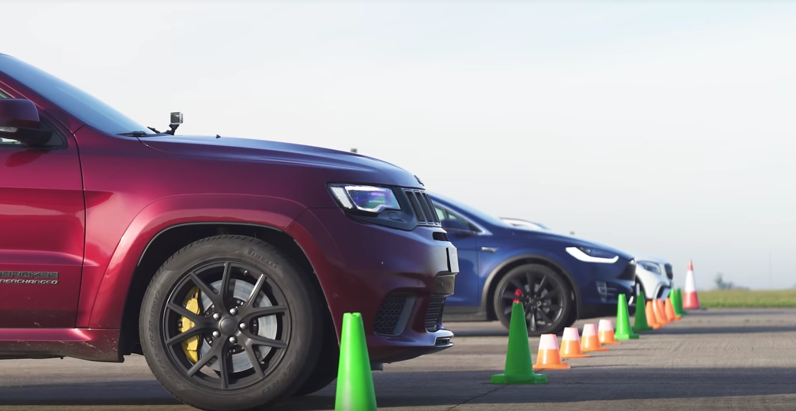 Can This Jeep Trackhawk Beat A Tesla Model X In A Straight Line?