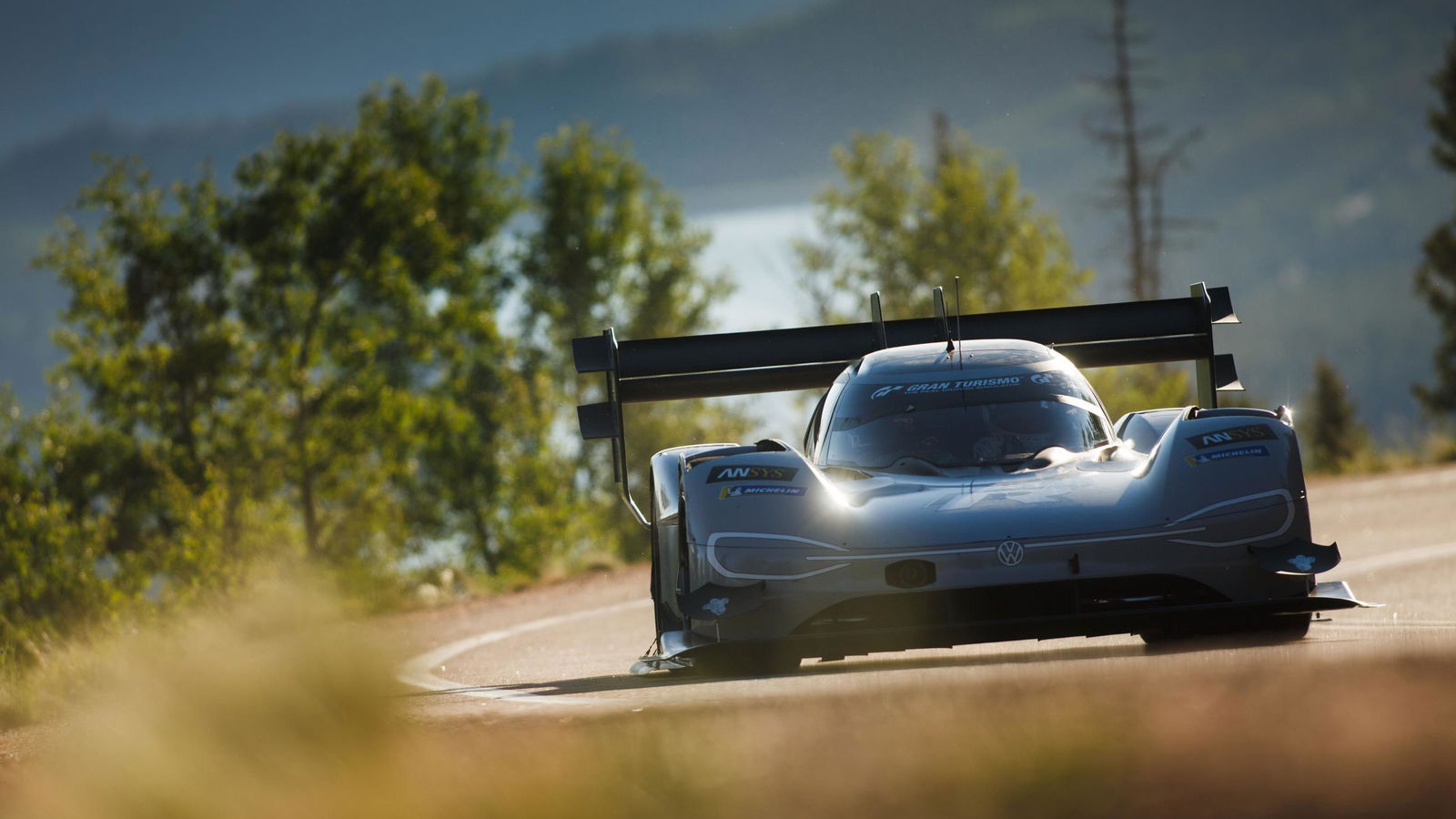 VW’s 660bhp ID R Is Chasing The Nurburgring EV Lap Record