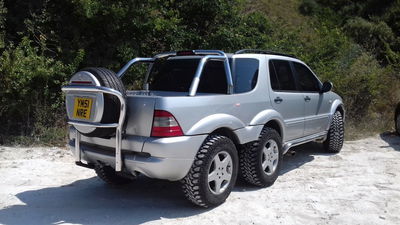 Someone's Built A Mad Six-Wheeled Mercedes ML-Class