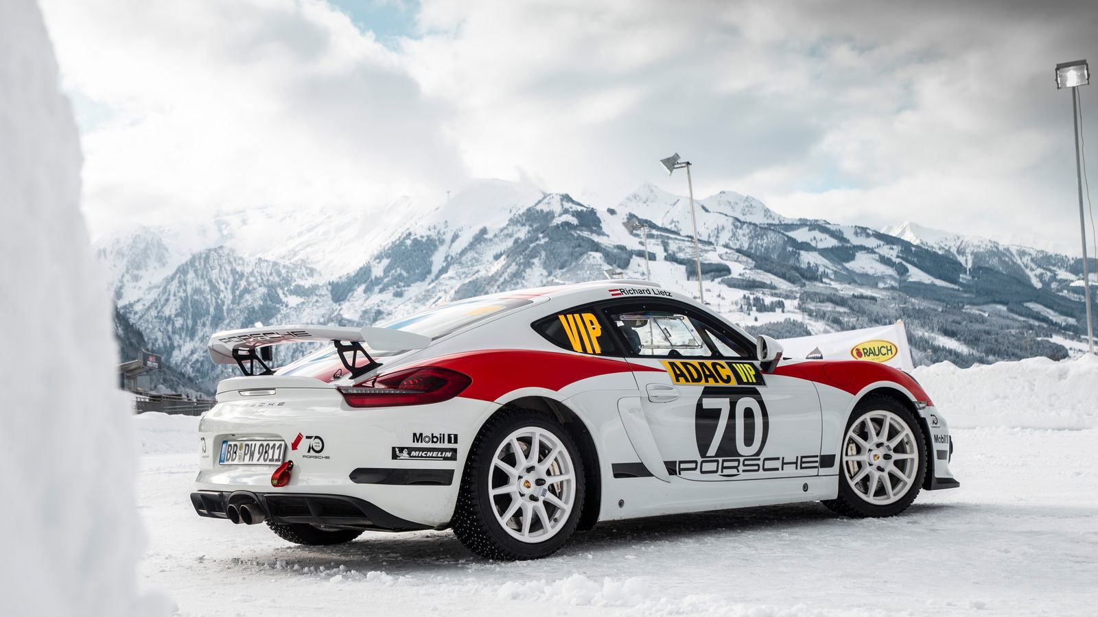 Porsche Is Going Back To Rallying With The Cayman GT4 Clubsport