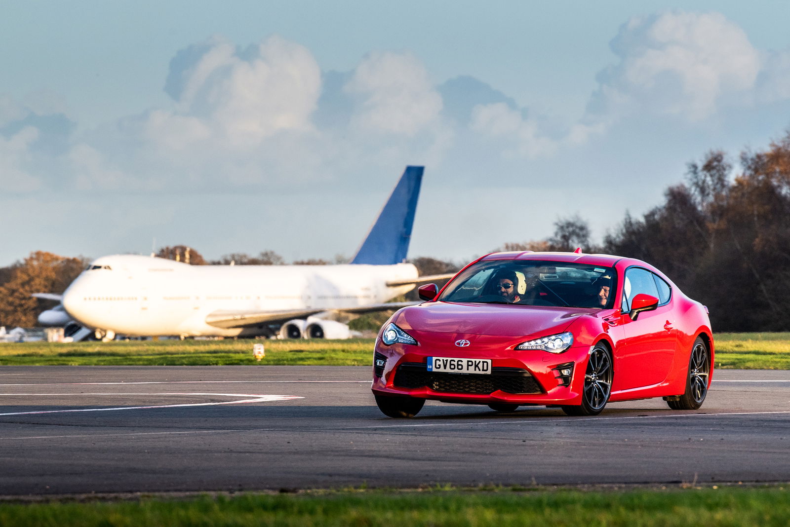 A Blind Man Has Posted A Top-10 Lap Time On The Top Gear Test Track