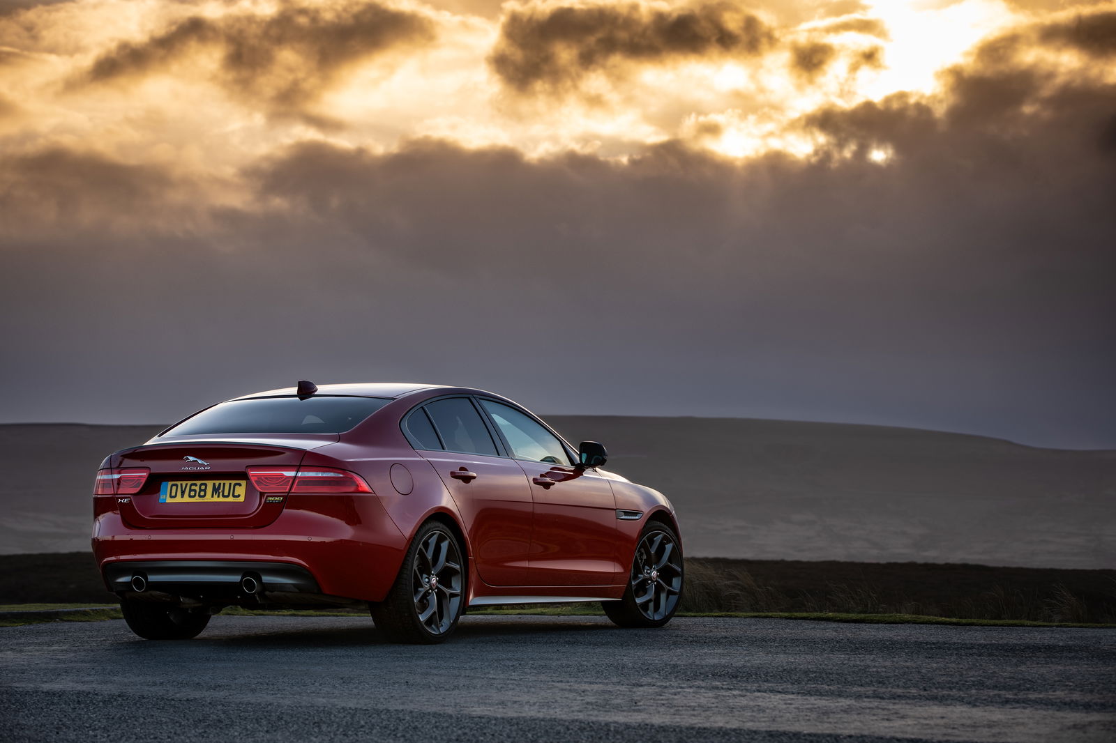 Jaguar XE 300 Sport Review: No V6, But Now The Handling Is Worth It