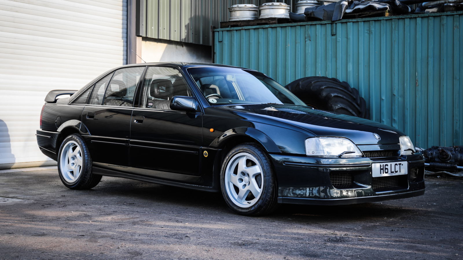 There Are Three Lotus Carltons And An 838-Mile Escort Cosworth At This Auction