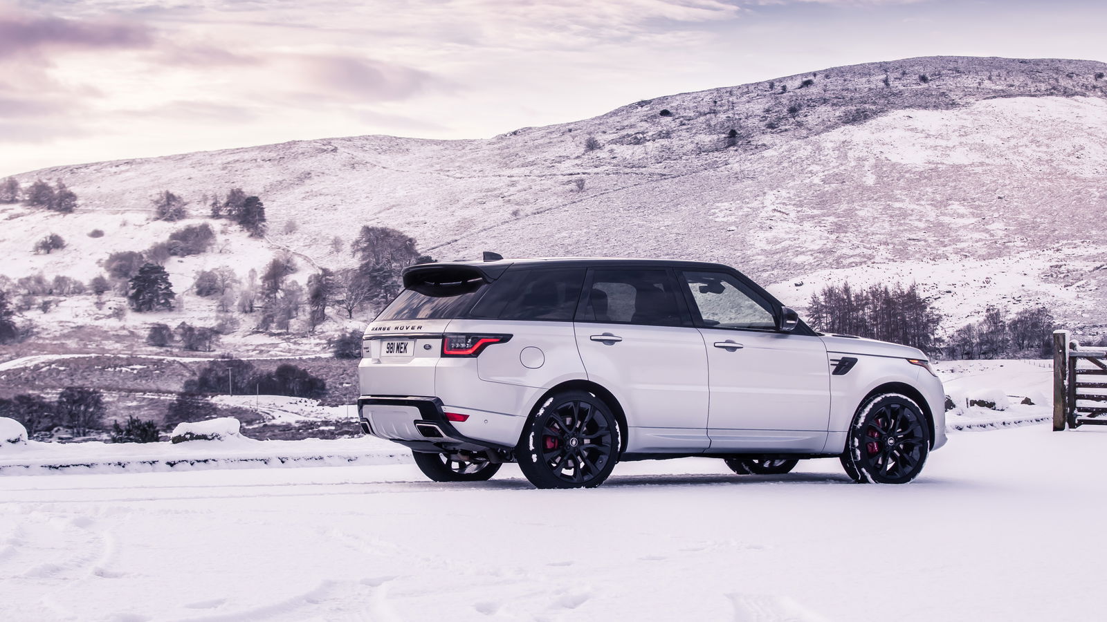 JLR’s Exciting New Inline-Six Is Better Late Than Never