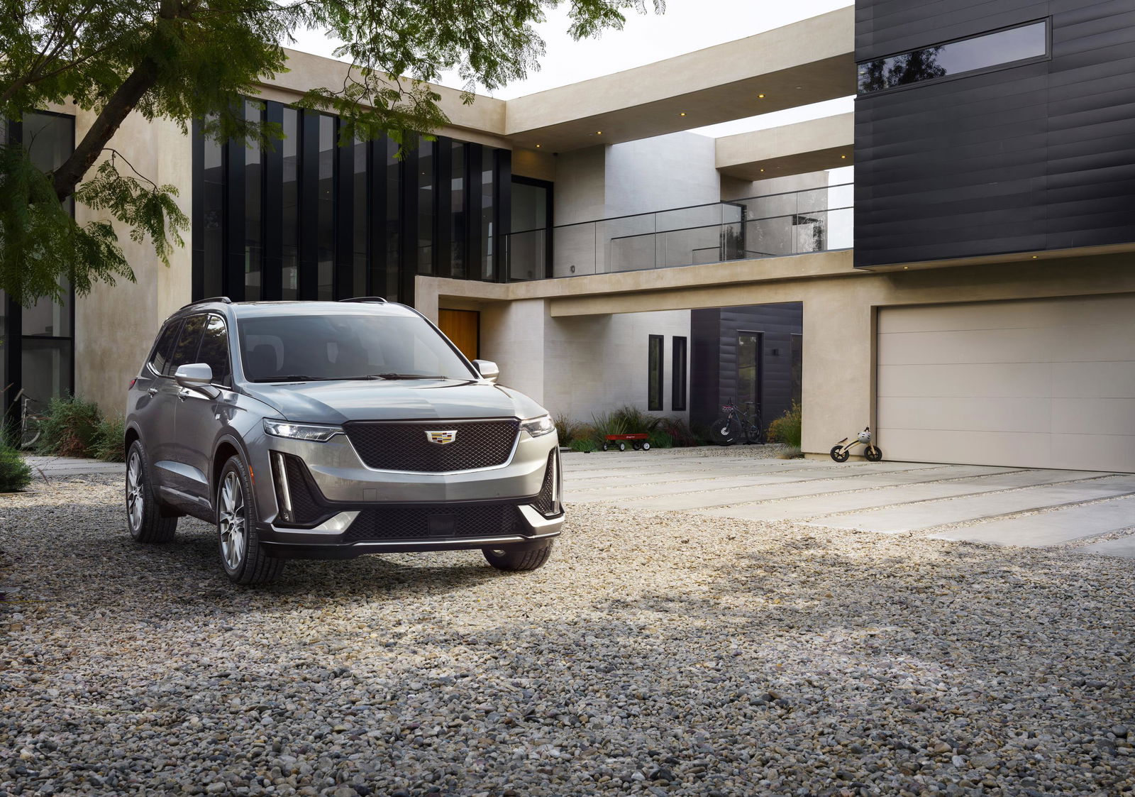 Cadillac’s New Badging System Uses Metric Torque Figures To Confuse Americans