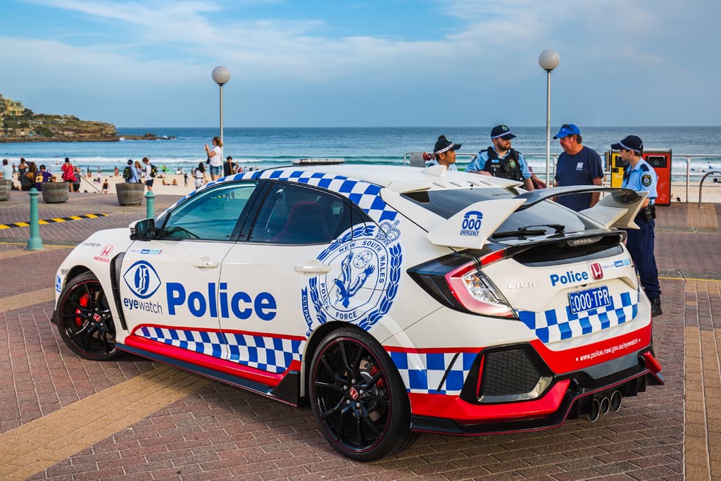 Honda Just Gifted Australian Police A Honda Civic Type R