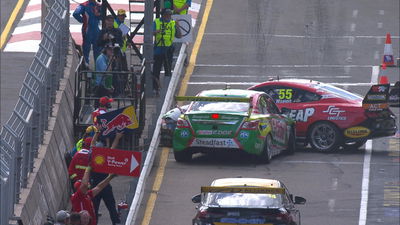 This Bizarre Accident Almost Blocked The Pit Lane In A Supercars Race