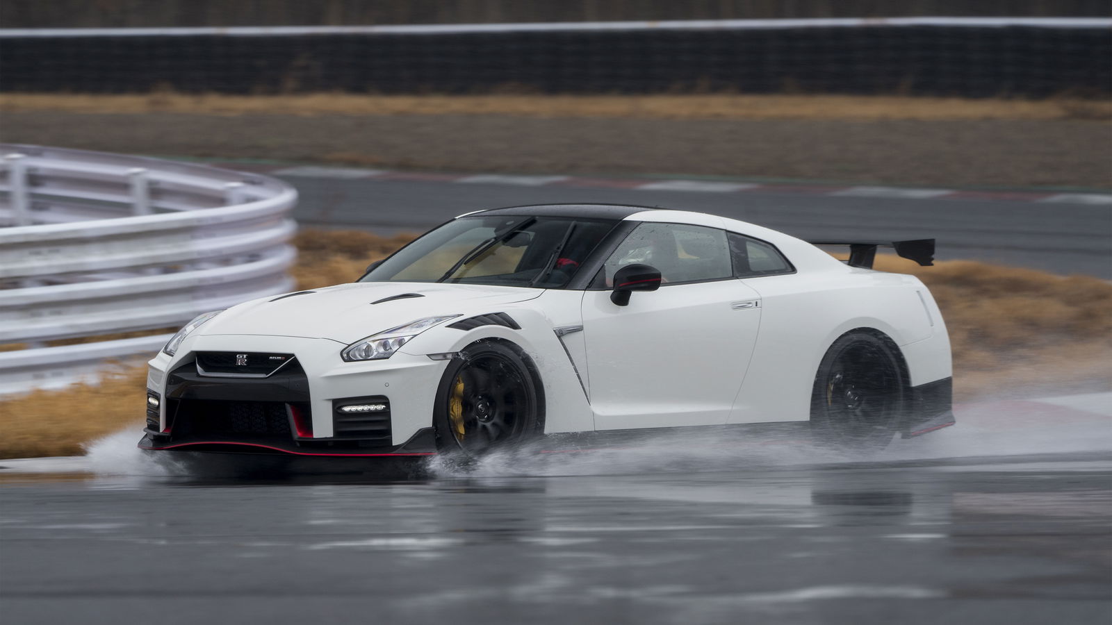 Two New GT-Rs Headline Nissan’s New York Motor Show Stand